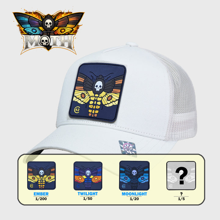 C42 Trucker Cap Beige mit Patch MOTH (Blind Pack)