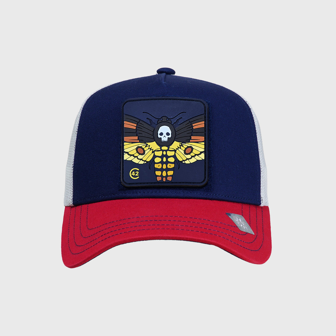 C42 Trucker Cap Blau Rot Weiss mit Patch MOTH (Blind Pack)