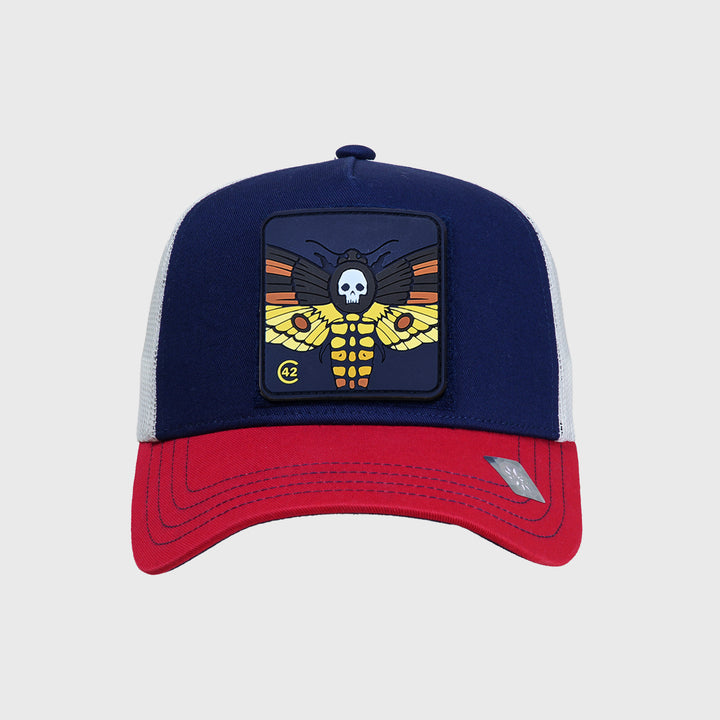 C42 Trucker Cap Blau Rot Weiss mit Patch MOTH (Blind Pack)